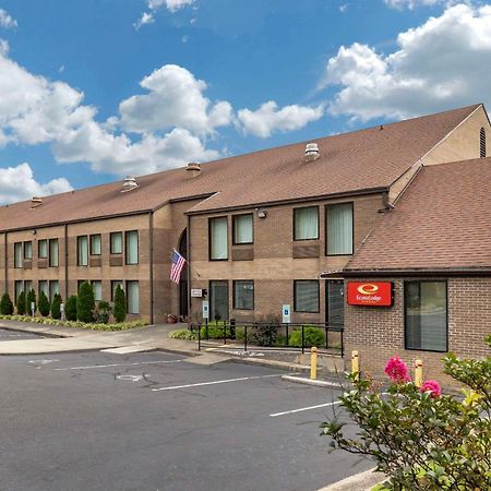 Econo Lodge & Suites Southern Pines Eksteriør billede